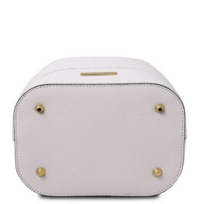 Tuscany Leather Bucket/Shoulder Bag White #6